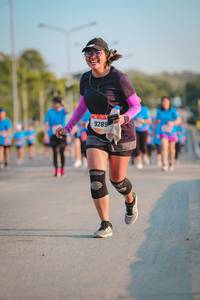 BIB: 928
                            <button type="button" onclick="openModal(3348233)" class="btn btn-primary btn-sm float-right btn-popup" data-toggle="modal" data-target=".modal-high-quality">
                        <i class="fas fa-shopping-cart"></i> Add to Cart
                    </button>
                                            <button type="button" onclick="isThisMe(3348233, true)" class="btn btn-success btn-sm float-right btn-popup btn-isme hidden" data-toggle="tooltip" data-placement="bottom" title="นี่คือรูปของคุณใช่ไหม คลิกที่นี่เพื่อเอาเข้าอัลบั้ม">
                        <i class="fas fa-plus"></i> Add to album
                    </button>
                    <button type="button" onclick="isThisMe(3348233, false)" class="btn btn-warning btn-sm float-right btn-popup btn-isnotme hidden">
                        <i class="fas fa-ban"></i> Remove from album
                    </button>